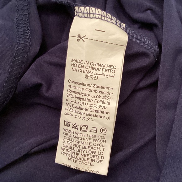 SHEIN 1XL, Statement Tee, Navy excellent shape - Picture 7 of 8